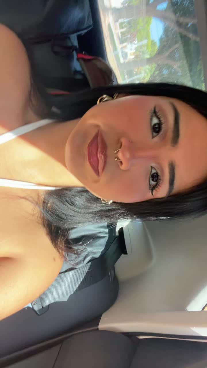 @Melani 🎀
