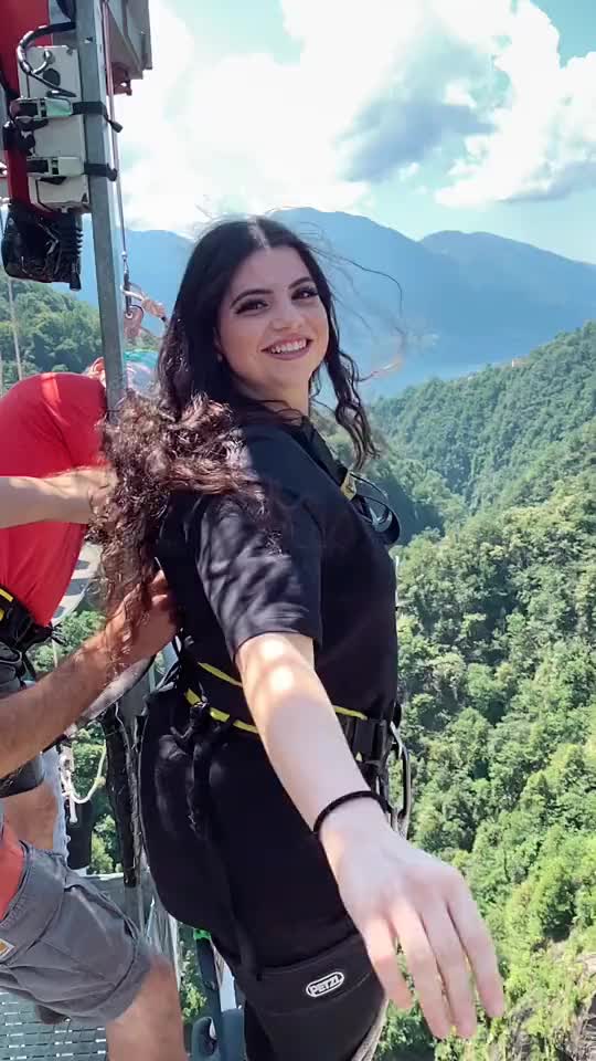 @Tugce Demir