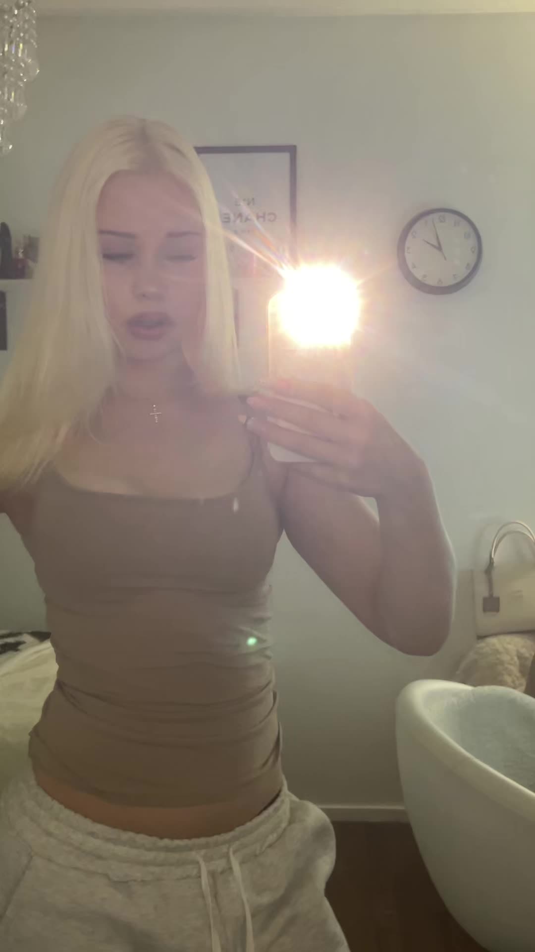 @𝒥𝒶𝓃𝒾𝒸𝒶