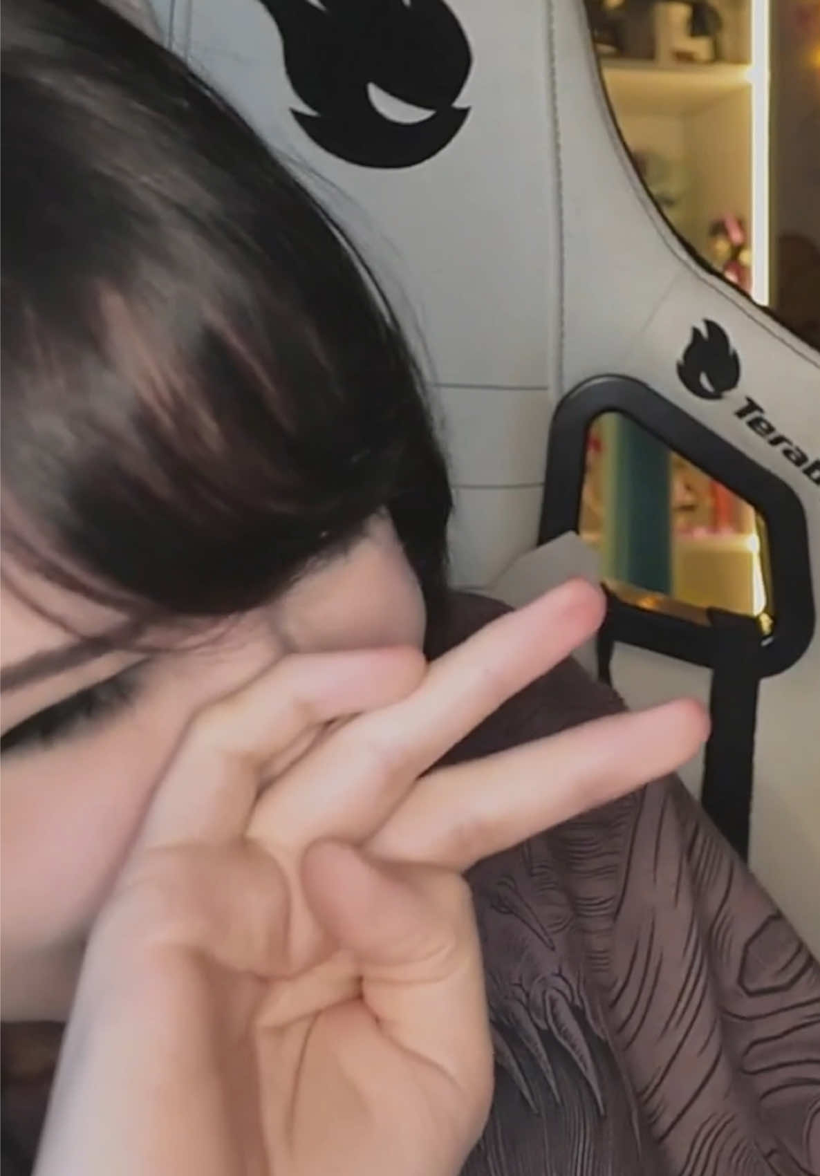 @Laniisu