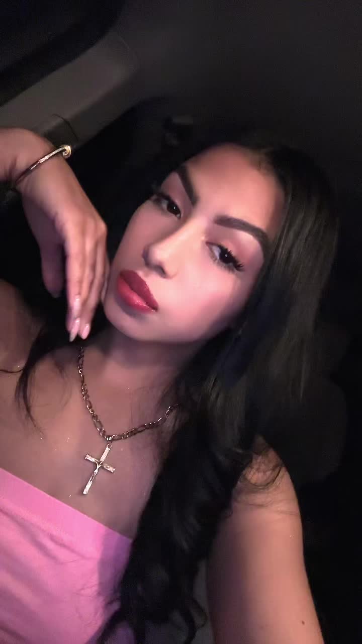 @_lyzbeth9
