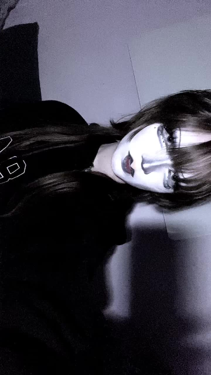 @. ݁₊ 𝐒𝐞𝐥𝐦𝐚 ♱🦇 ݁ ˖ִ ࣪
