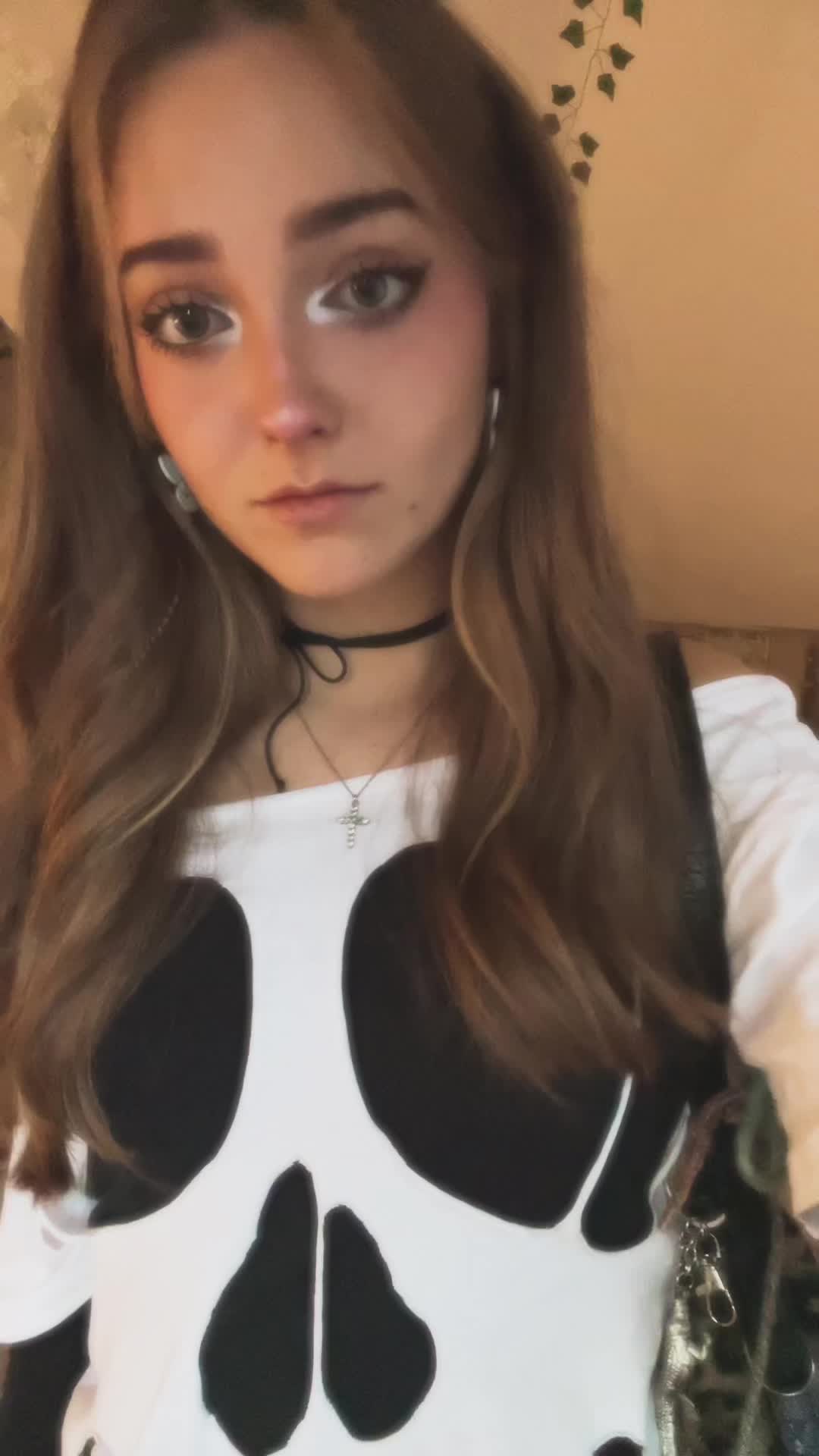 @𝚗𝚒𝚊