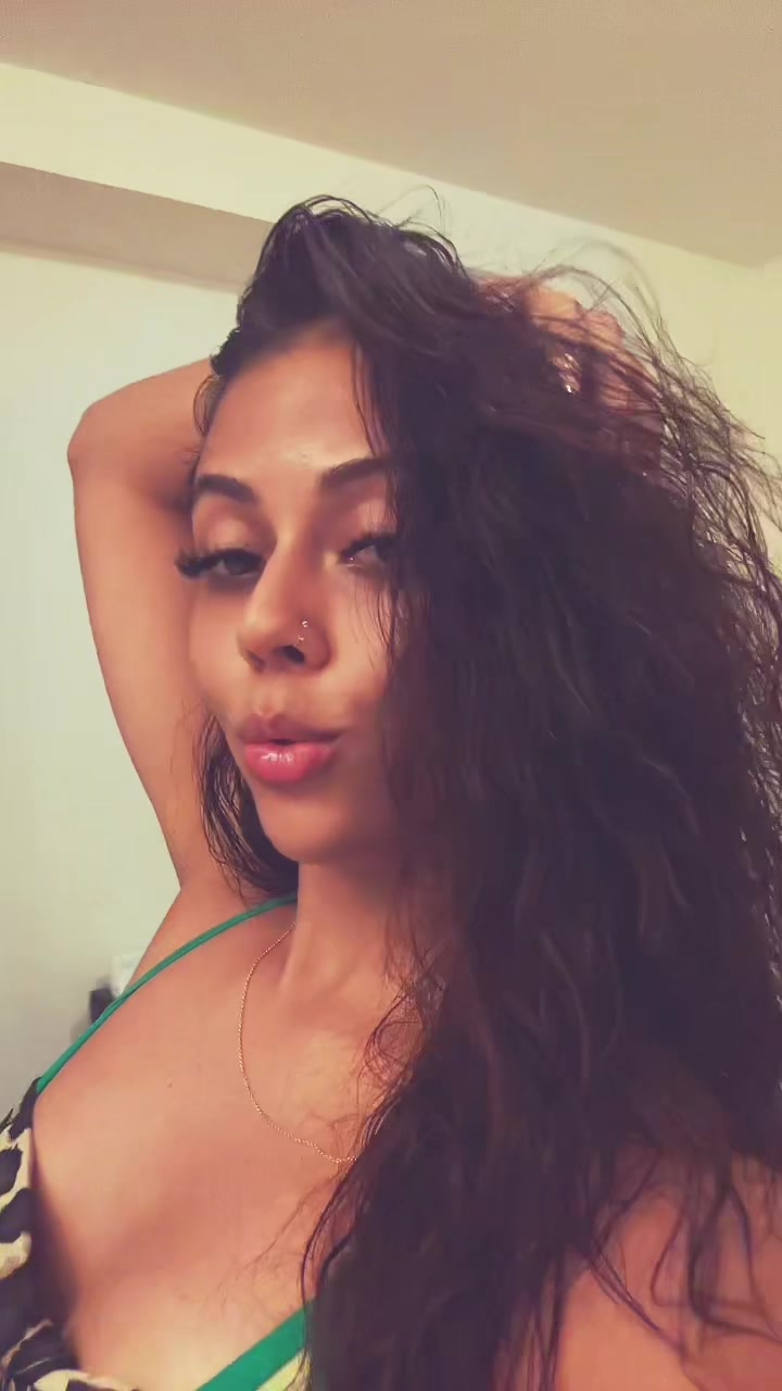 @𝒮.