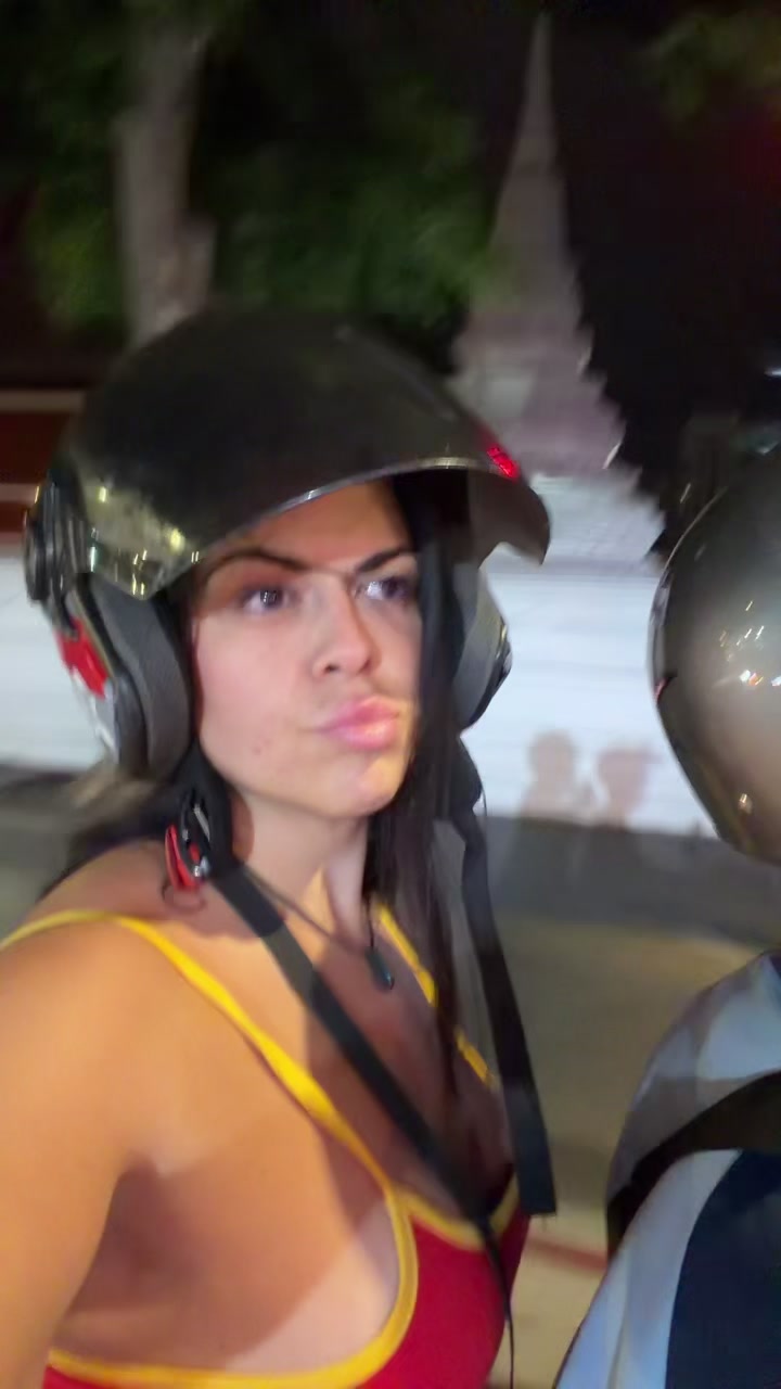 @Celiamonty