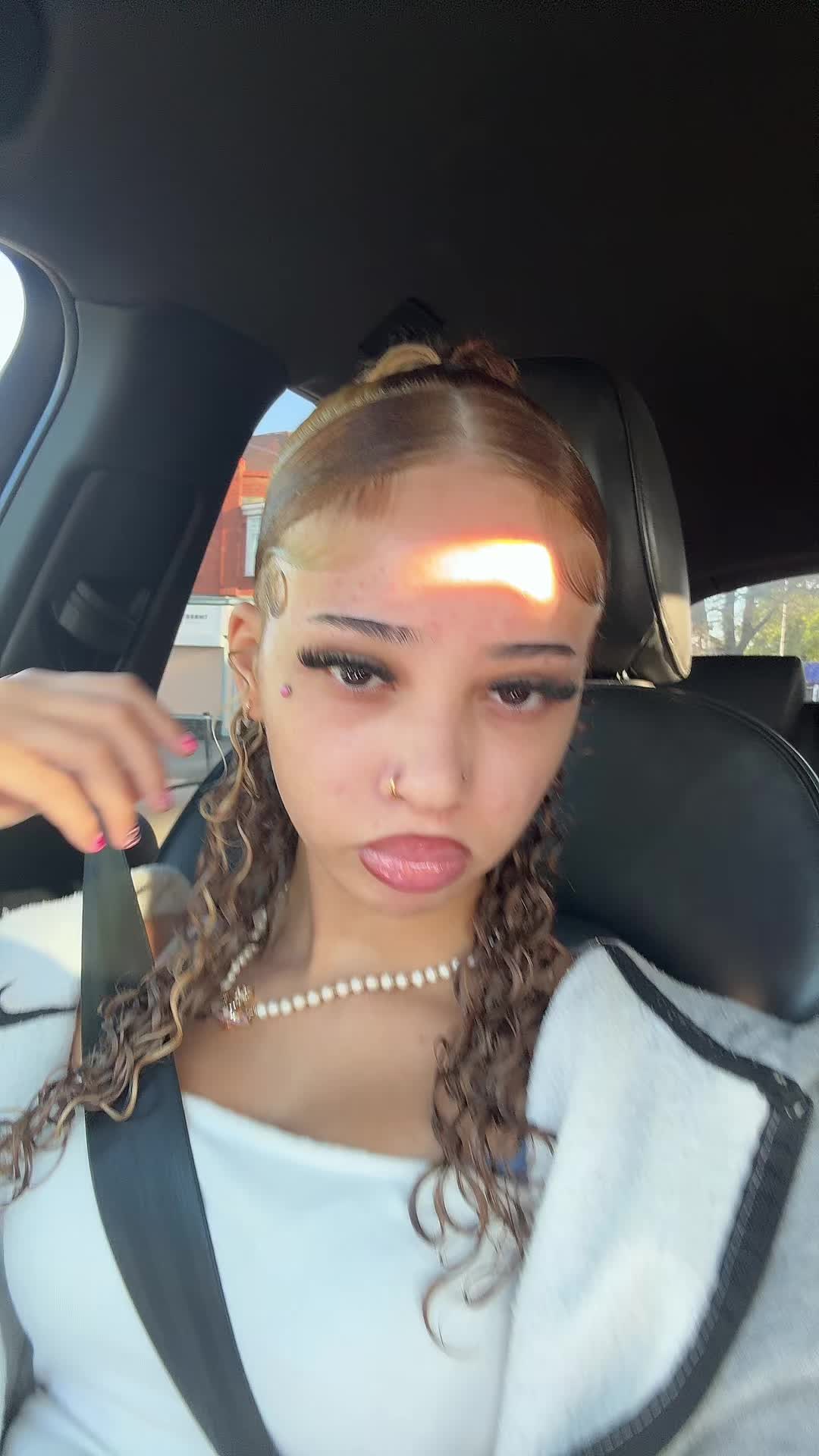 @𝐋𝐚𝐬𝐡𝐚𝐧𝐭𝐞́🦦