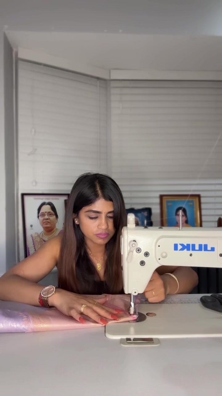 @Arishaa Sarees