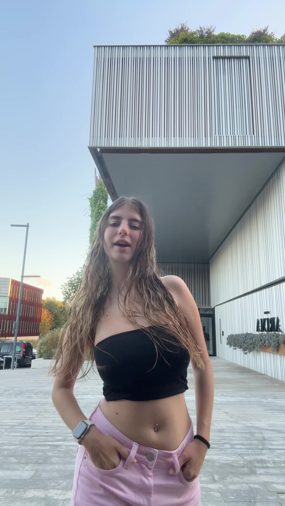 @udanee