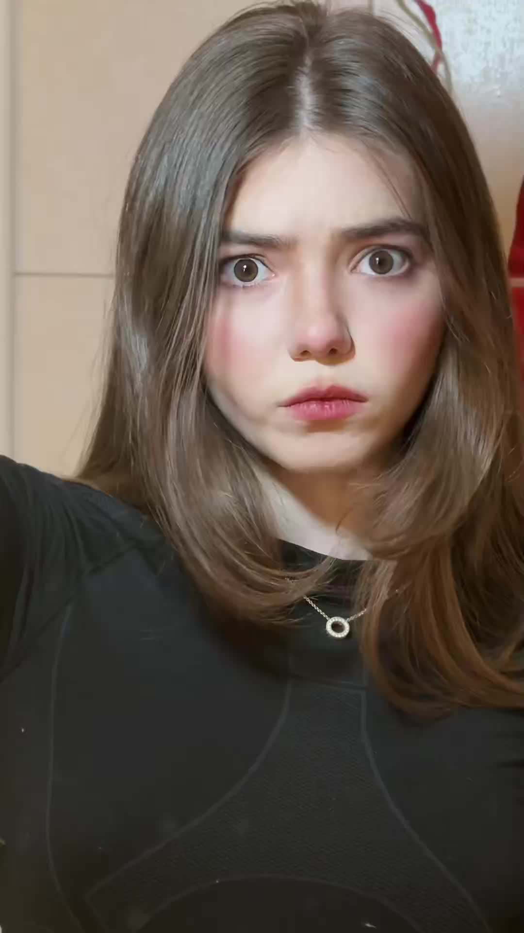 @💐CUTE QWEEN 💐