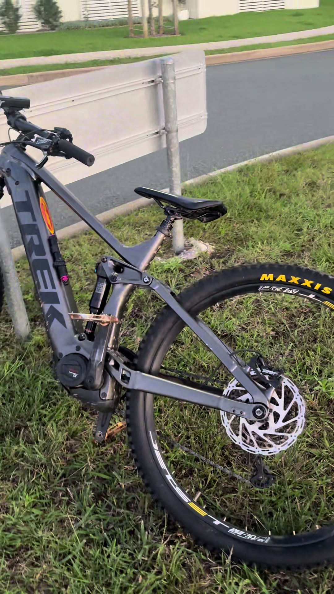 @Commencal cam