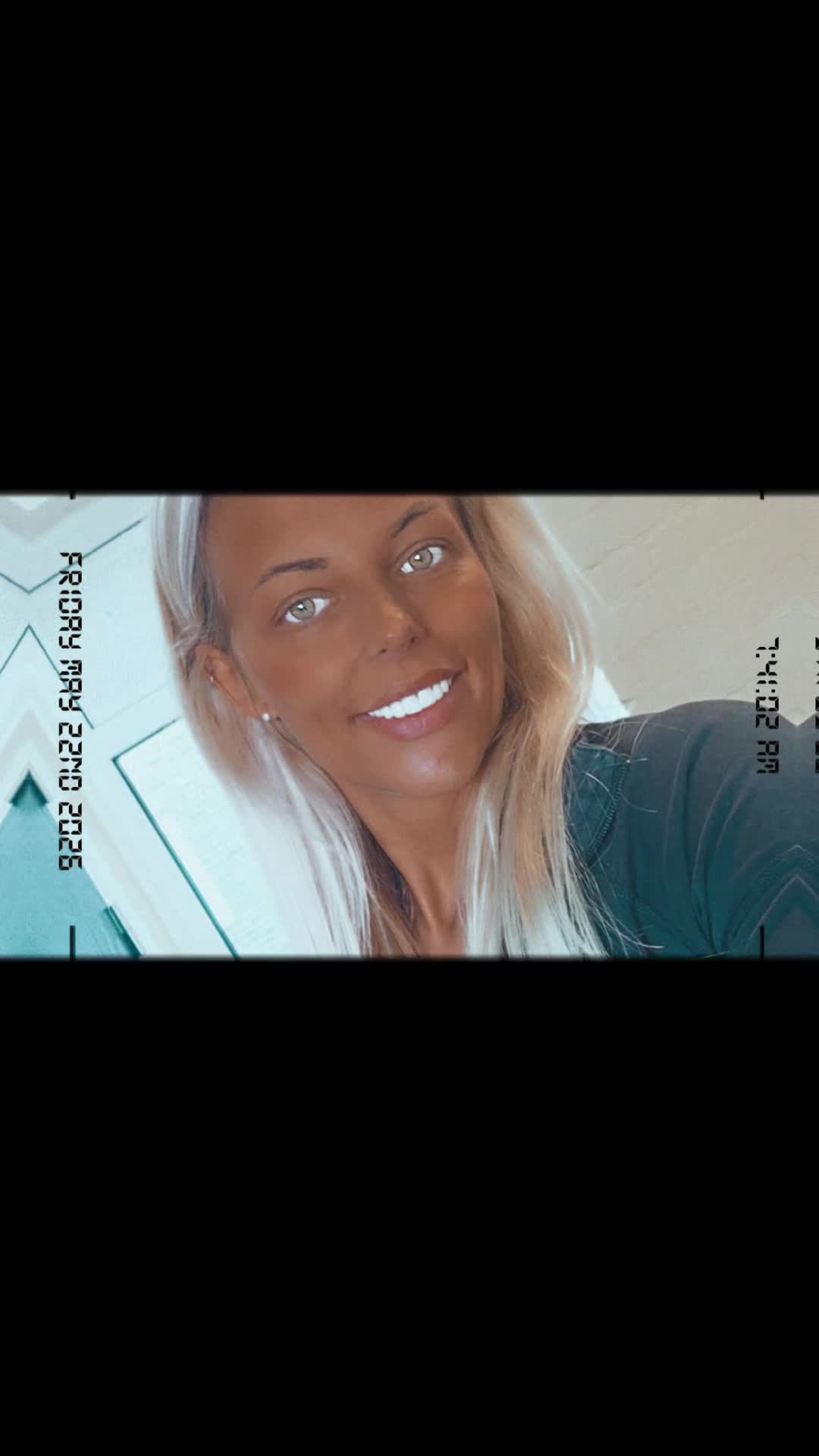 @CharlieMarieX
