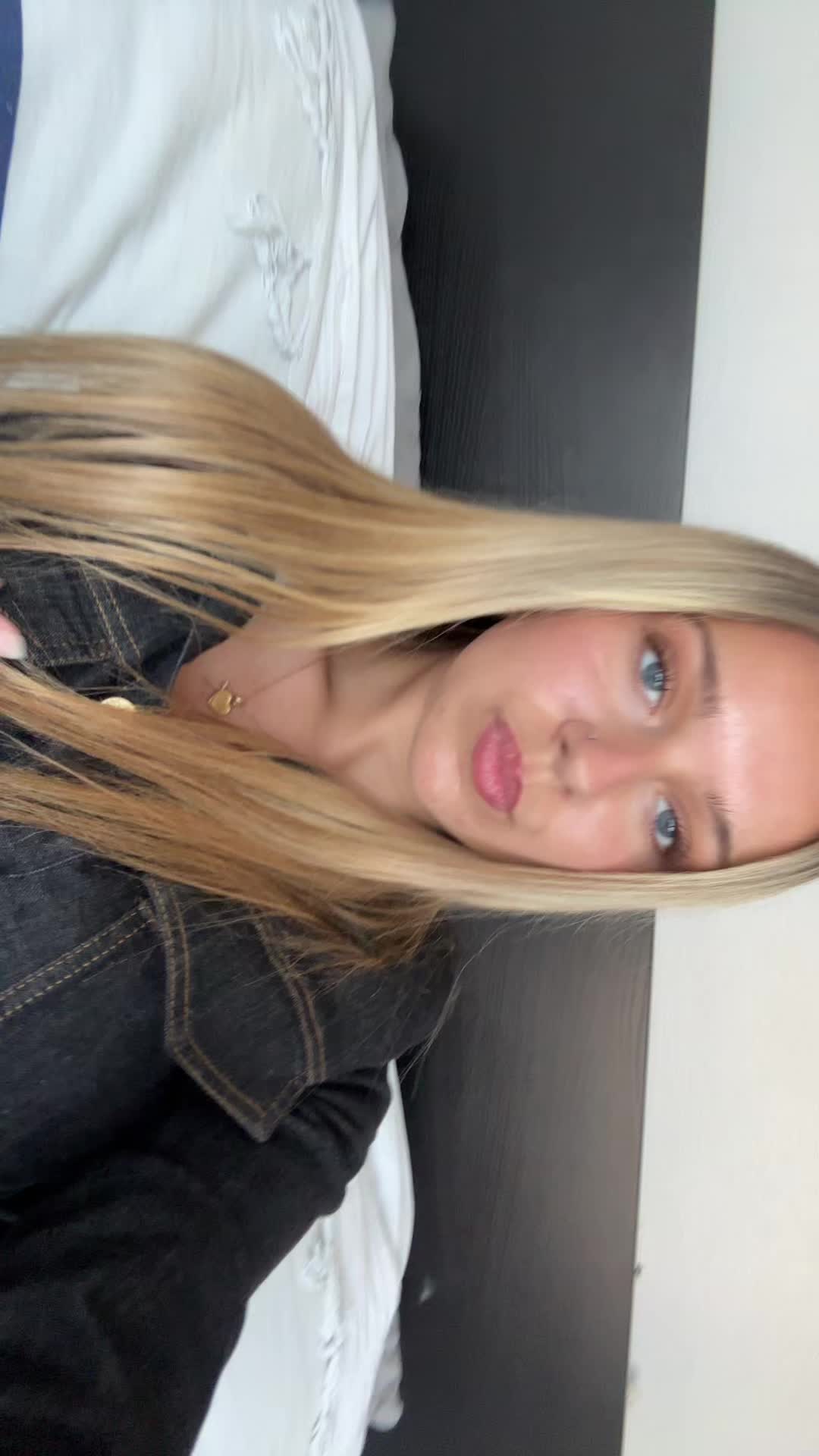@zélie🌟