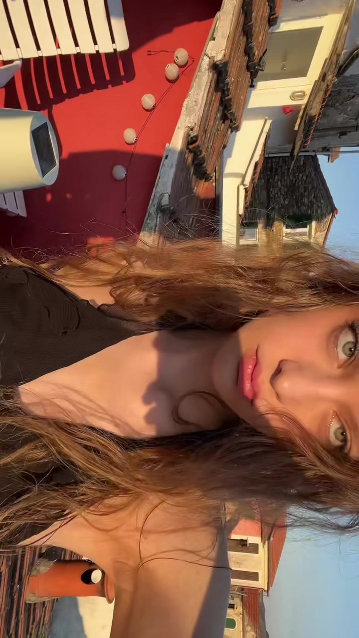 @Mia Helen