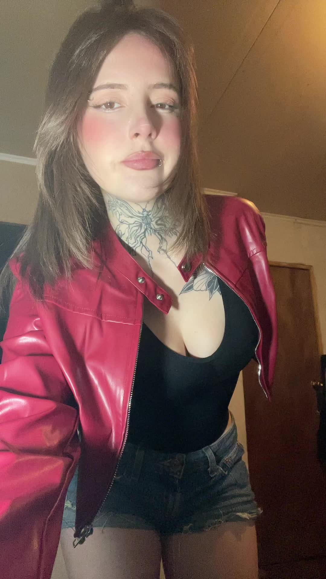 @cataaaescuti