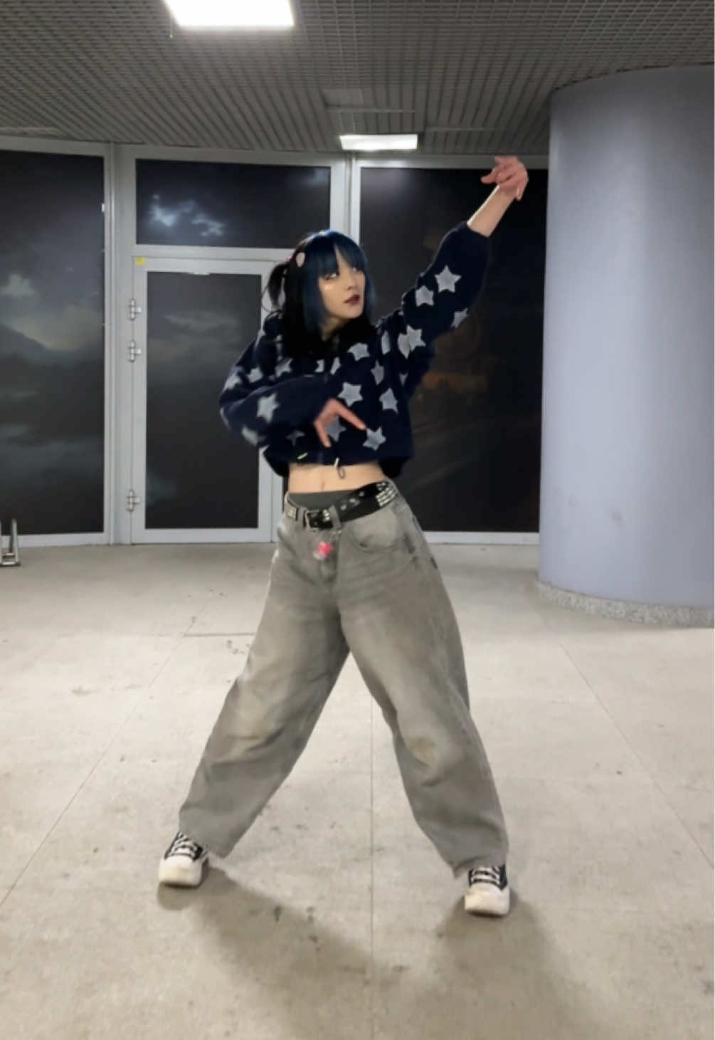@cryless.freefall
