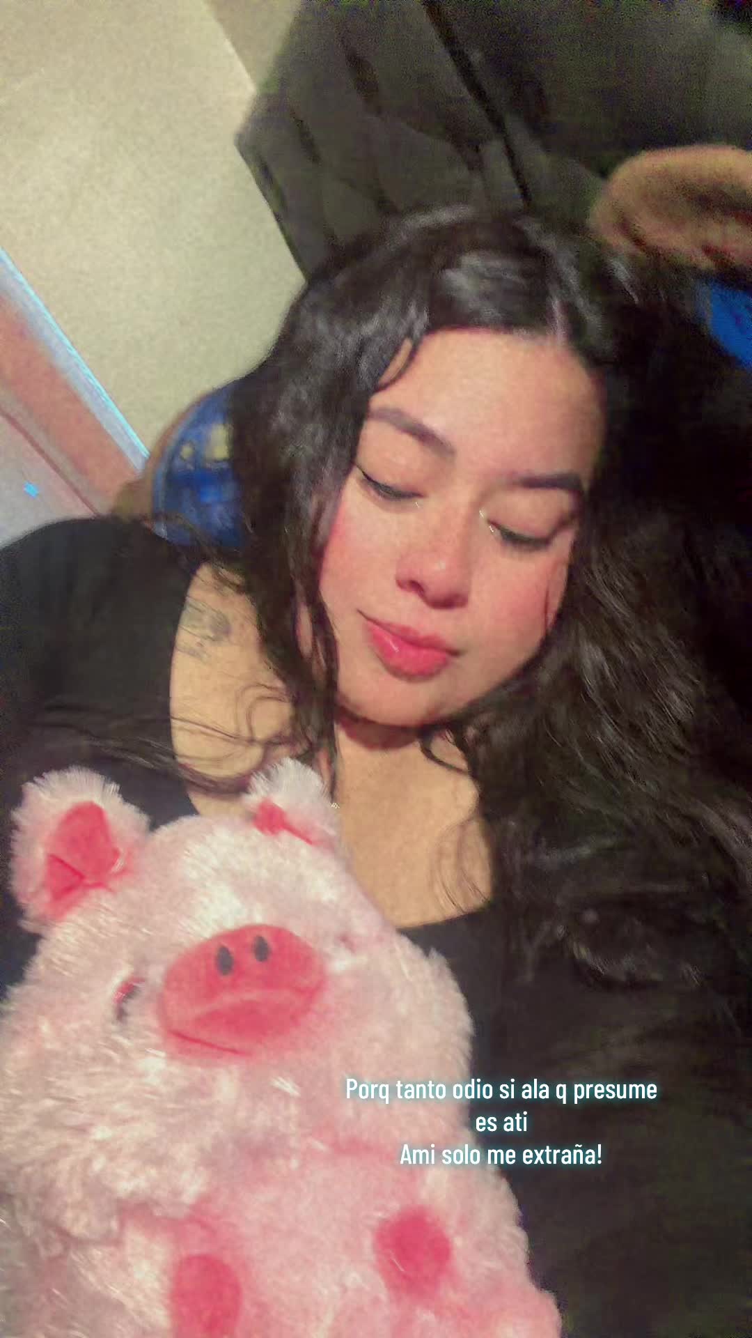 @Flor 🍒🥀🐷🧟♀️