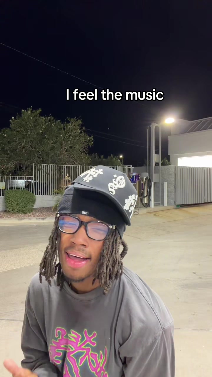@v0nnxtd00r