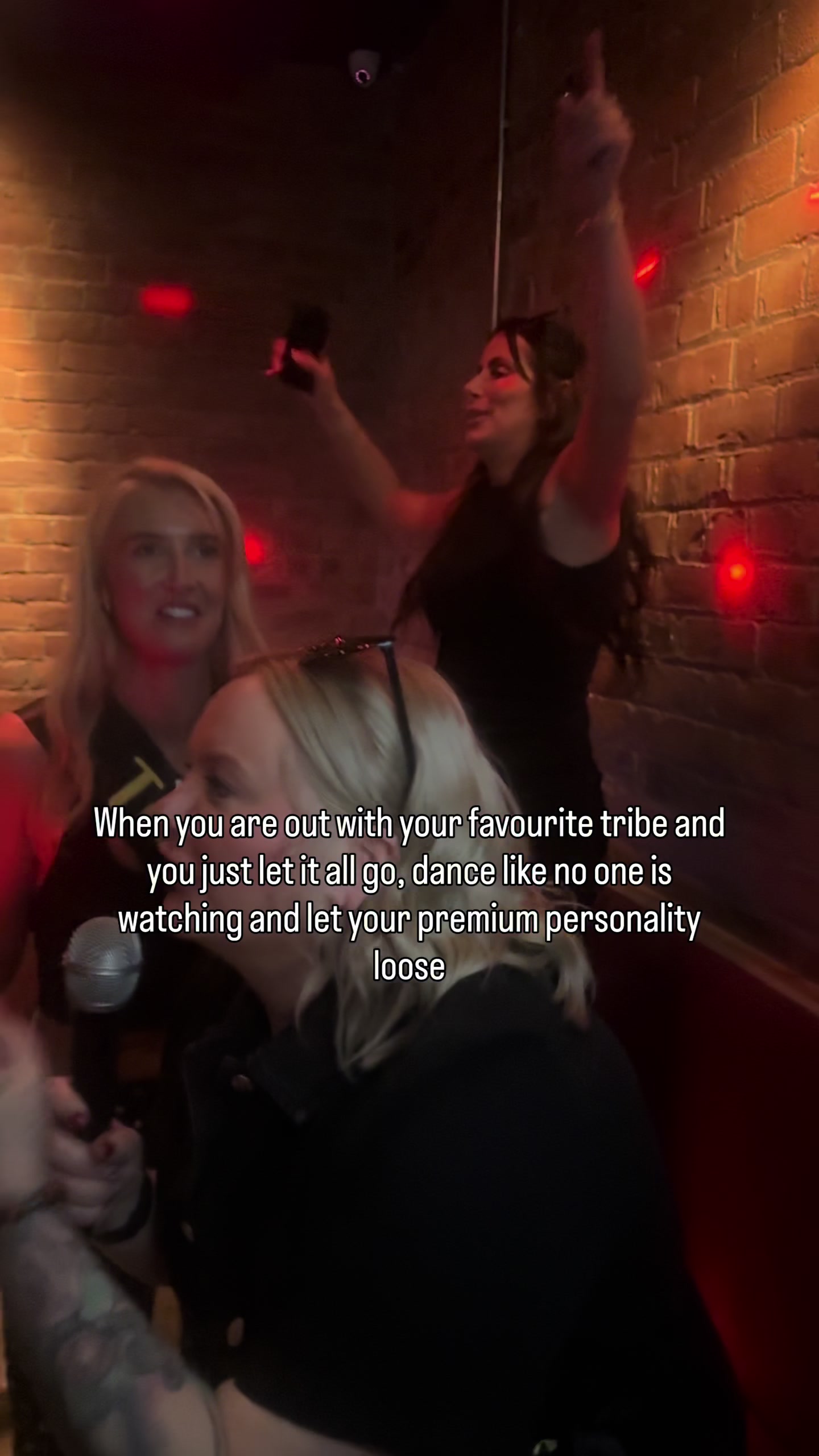 @Its.Sophie&Becs