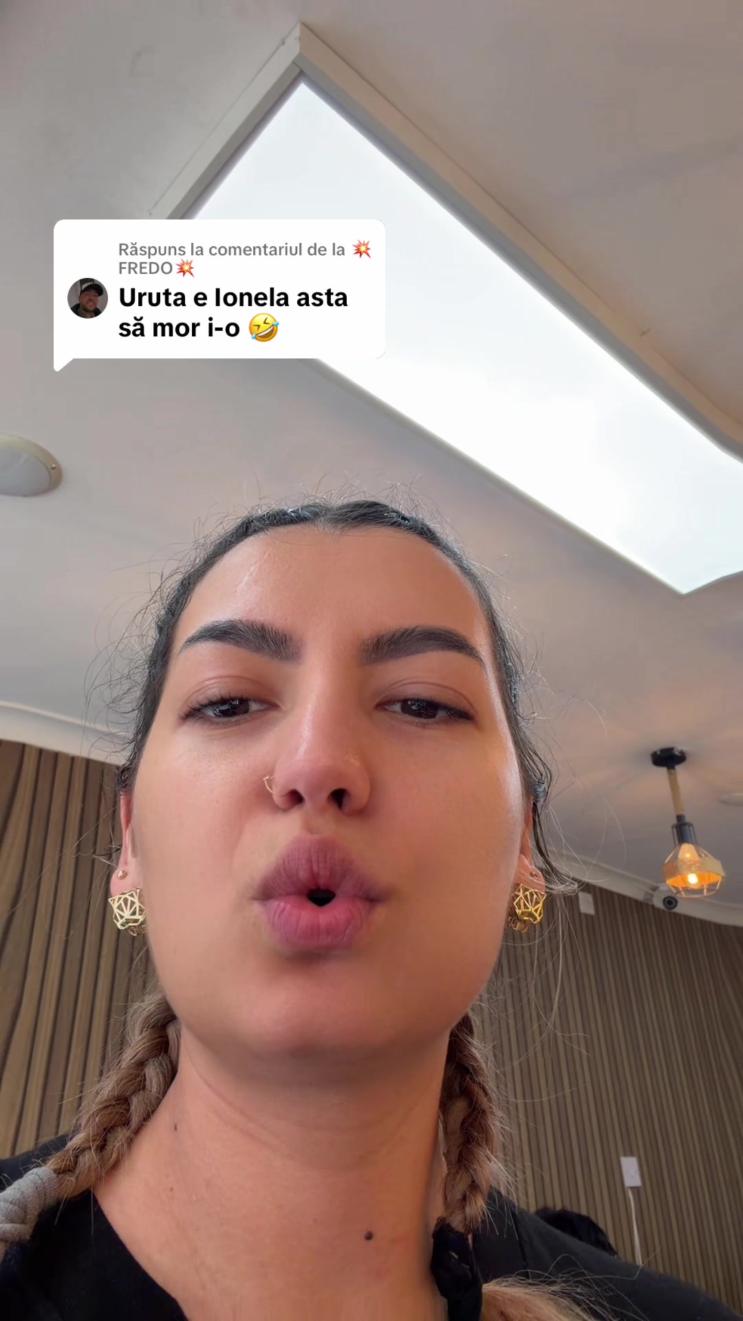 @Roxana