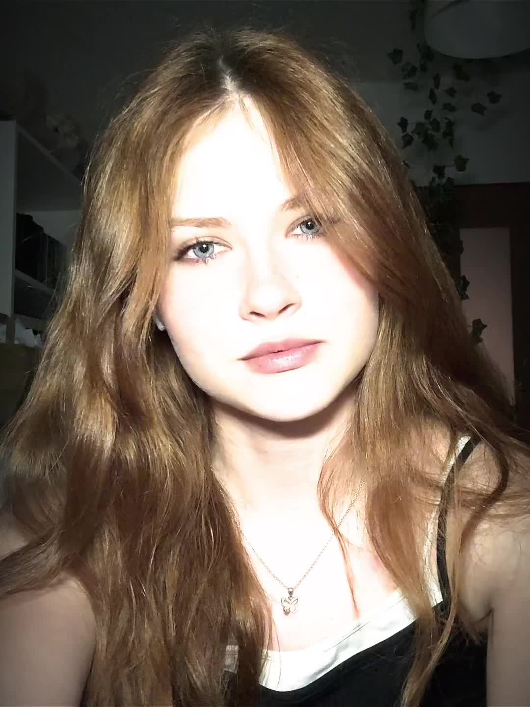 @Eleonora / booktok