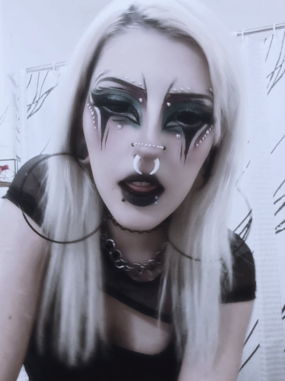 @G0DYY_ ☆