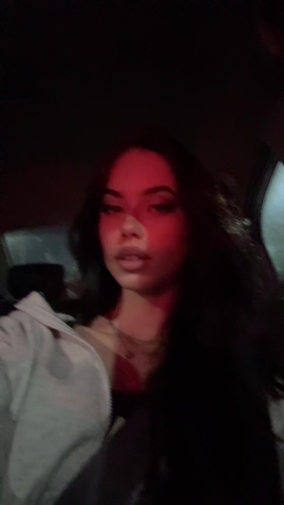 @Victoria ✨
