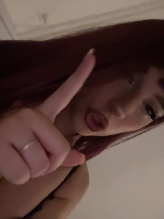 @𝙑𝙖𝙣
