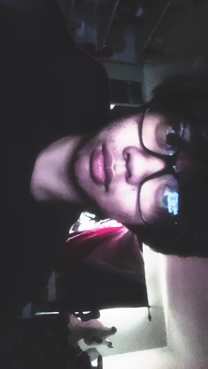 @angie~! U>x<U