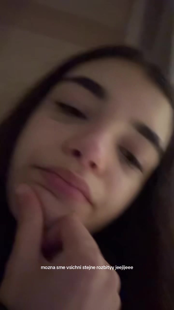 @_elluskaaaa_3