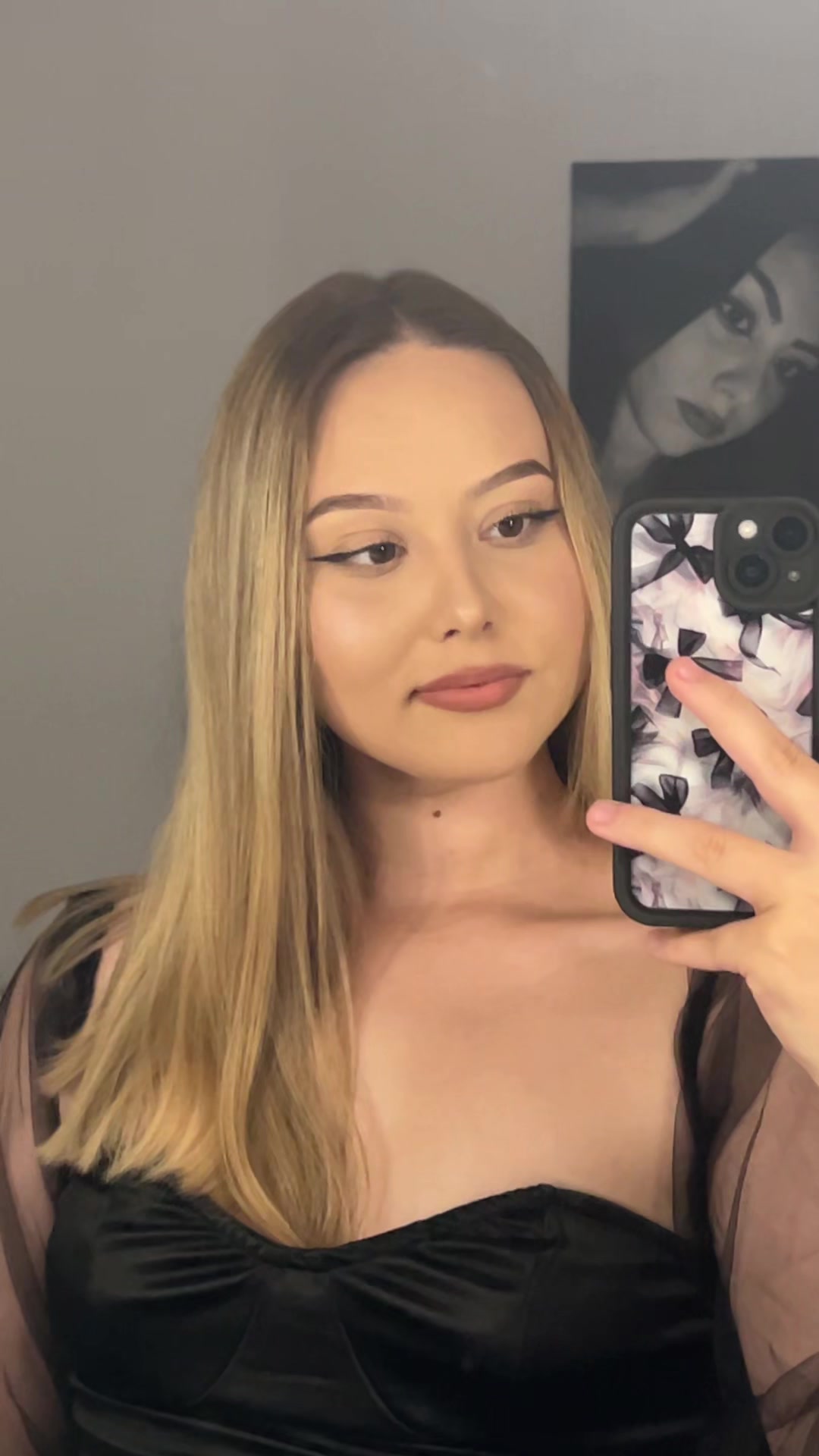 @👸🏼