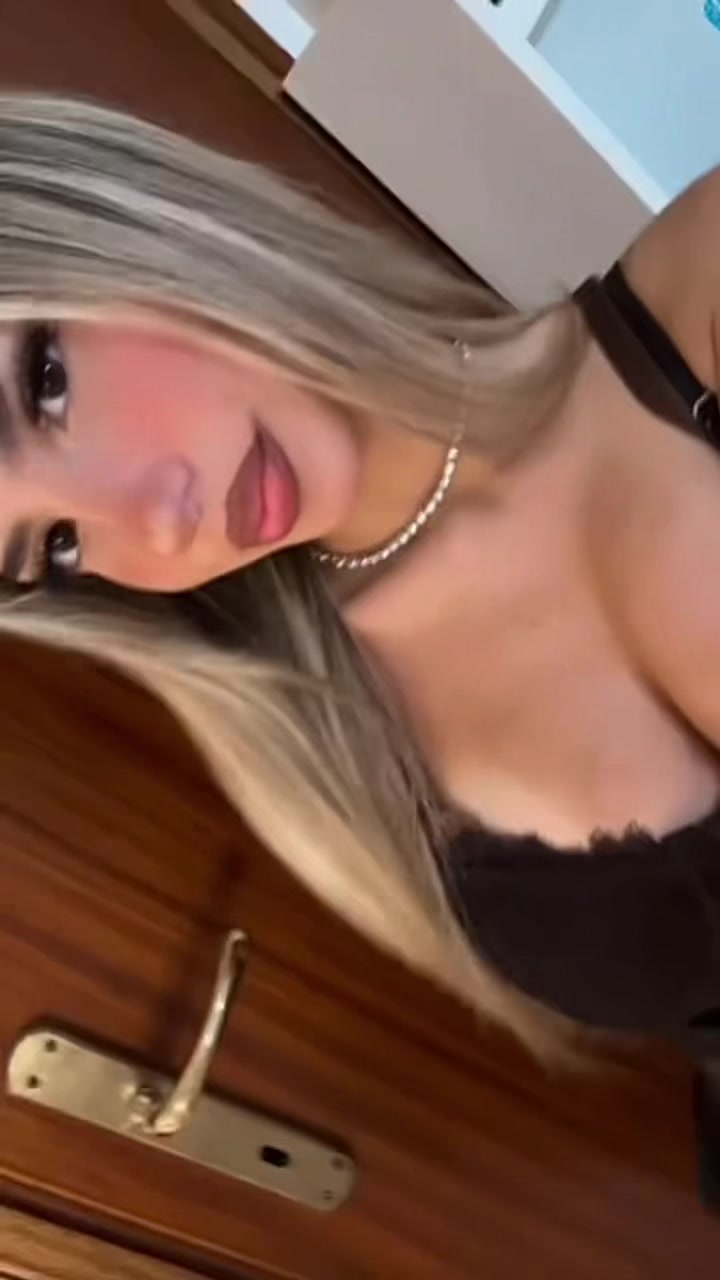 @chichi🌟