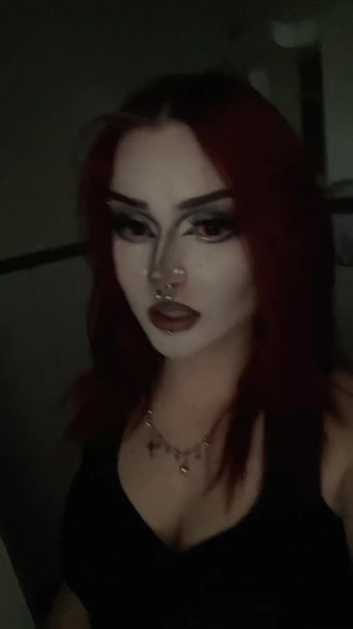 @‧₊˚ ཐི⋆ 𝔜𝔢𝔫𝔫𝔢 ⋆ཋྀ ˚₊‧