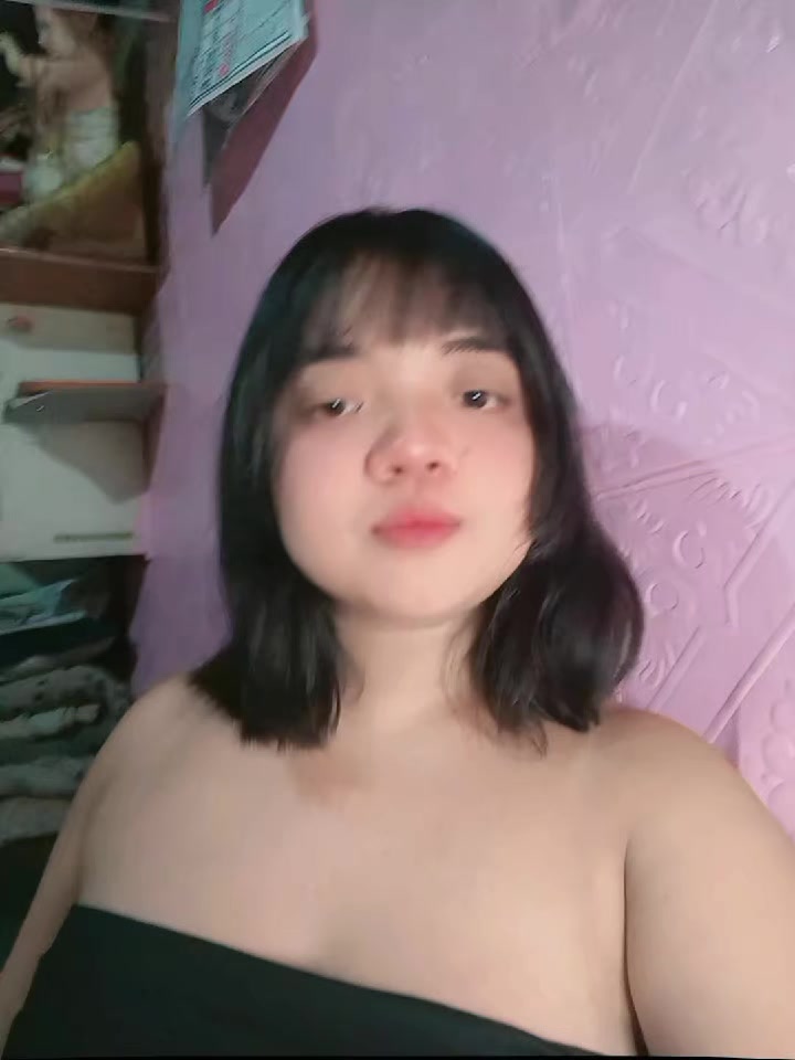 @Mona.