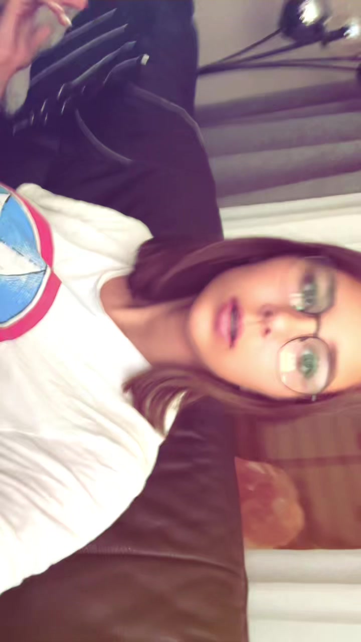 @Isabella