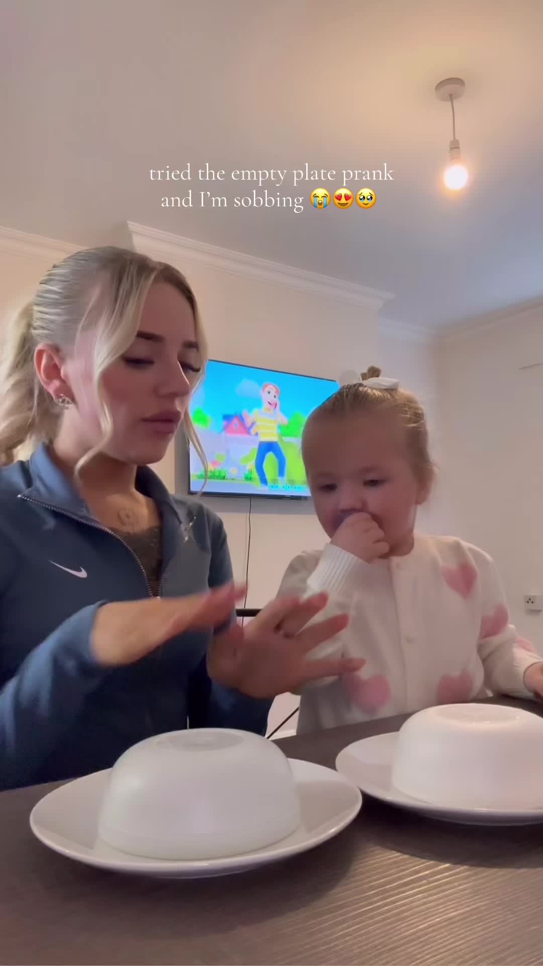 @𝓒𝓱𝓪𝓷𝓮𝓵𝓵𝓮👸🏼