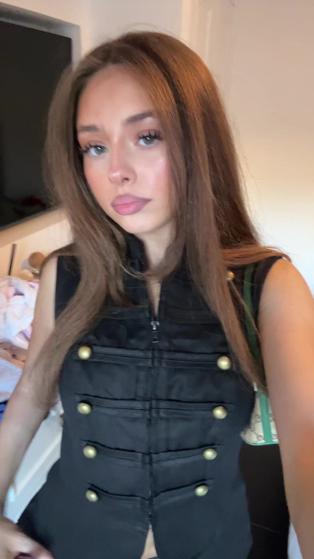 @𝑽𝒂𝒍𝒆𝒏𝒕𝒊𝒏𝒂