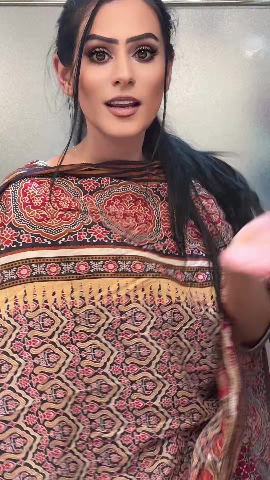 @Sia
