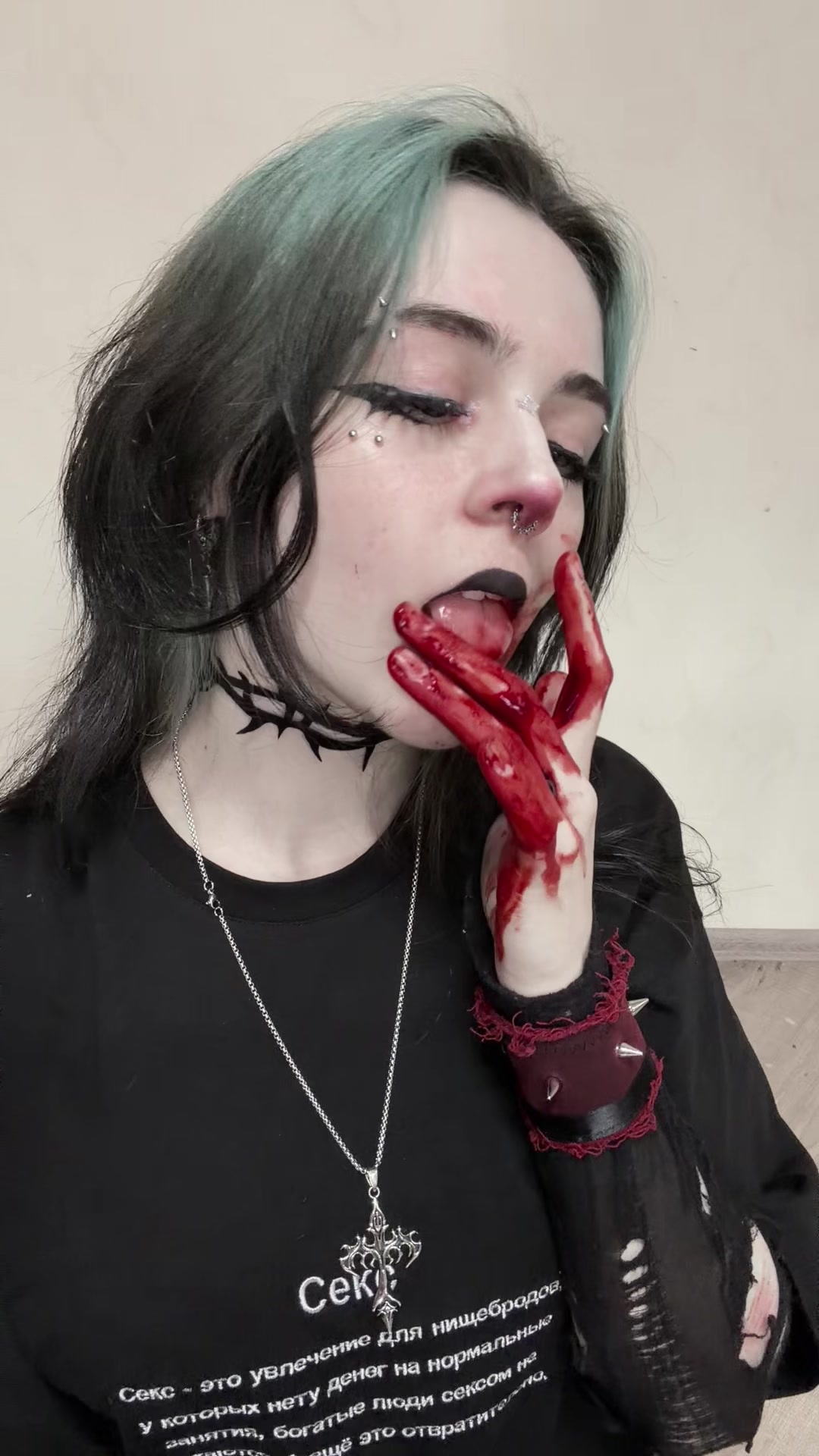 @вилка🧷