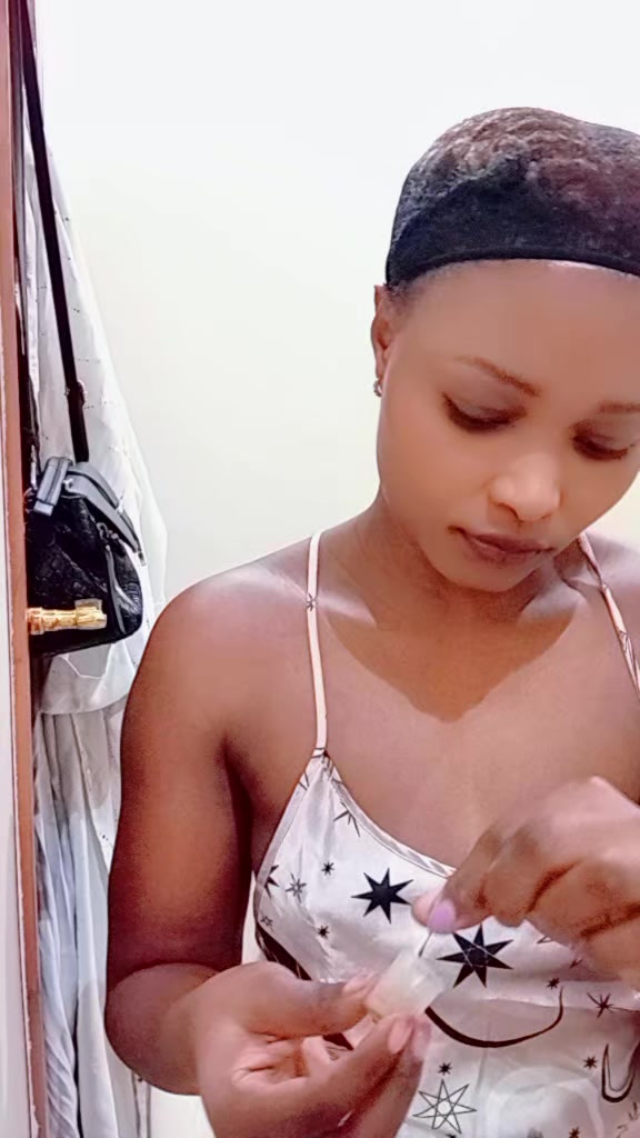 @Phoebe Mirikwa official✅