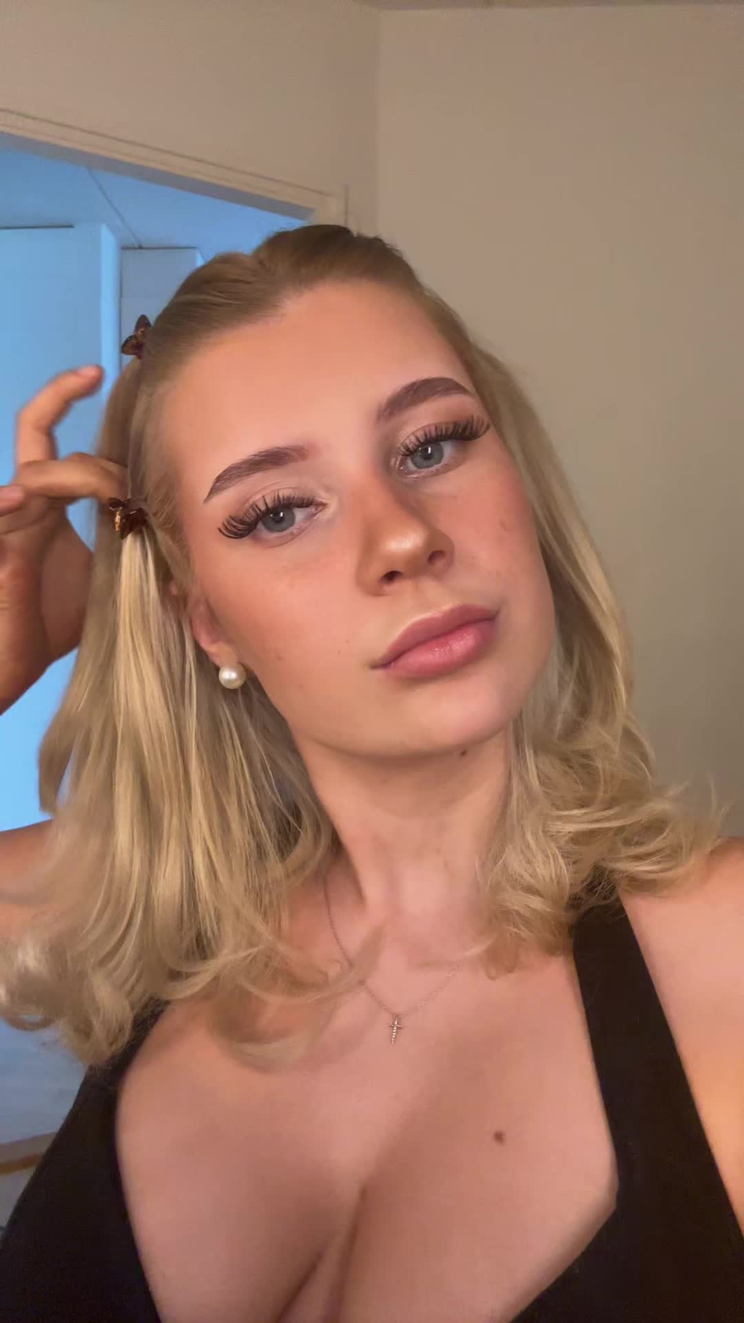 @ainsku