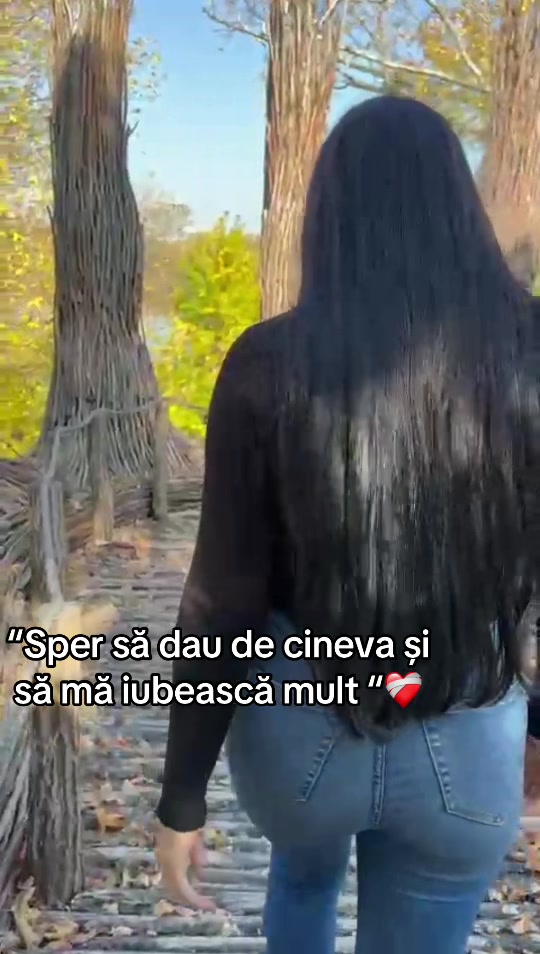 @Roxanaaa