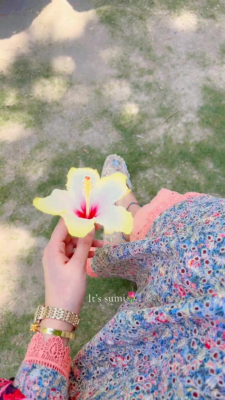 @𝑰𝒕𝒔 𝒔𝒖𝒎𝒊𝒊🌸🫶👀