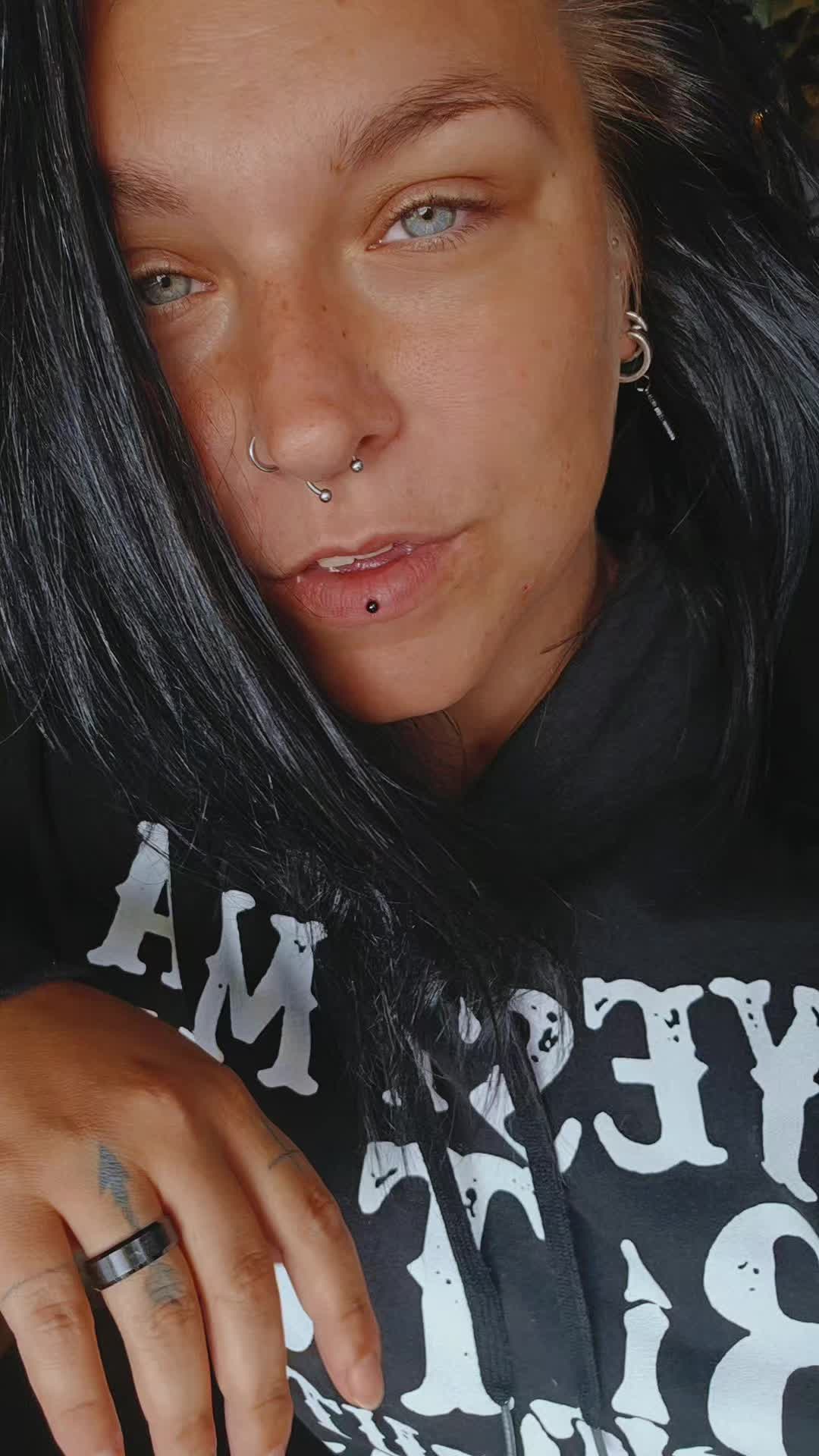 @🔥𝓐𝓷𝓷𝓪🔥