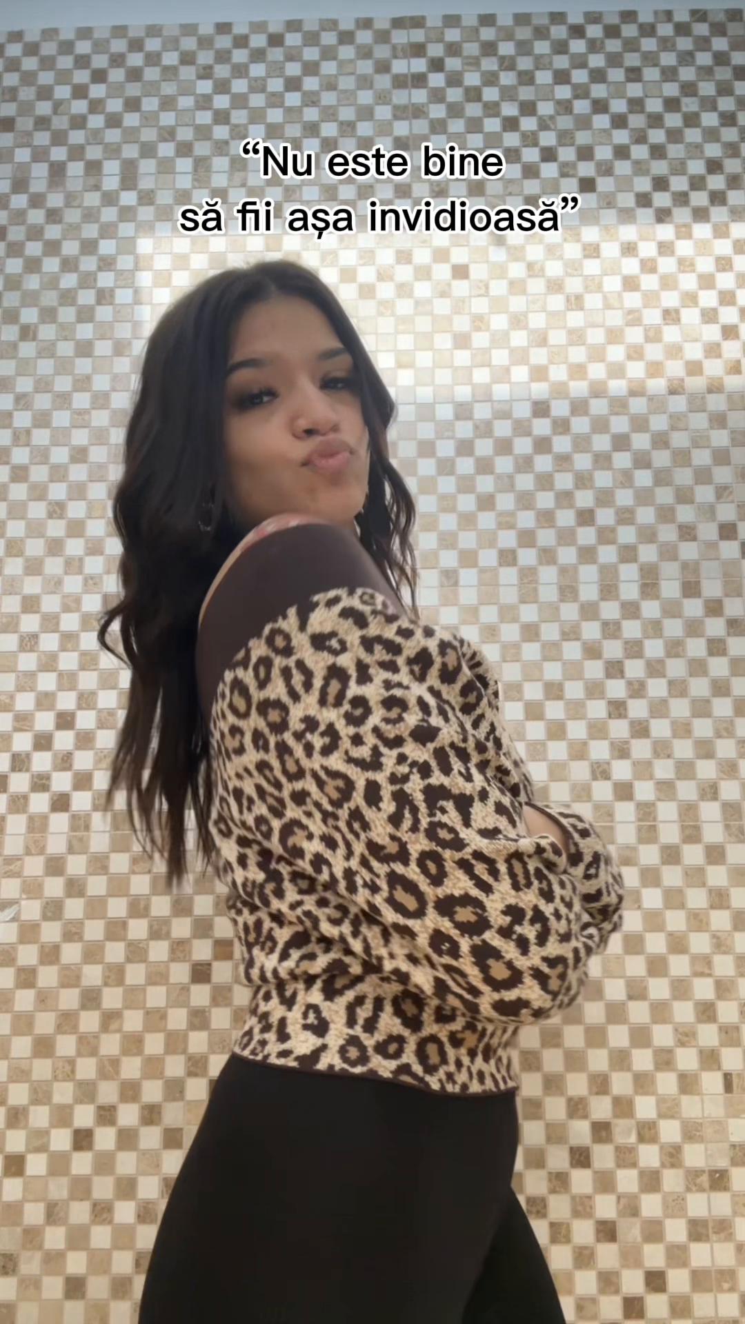 @_aadriana_maria_
