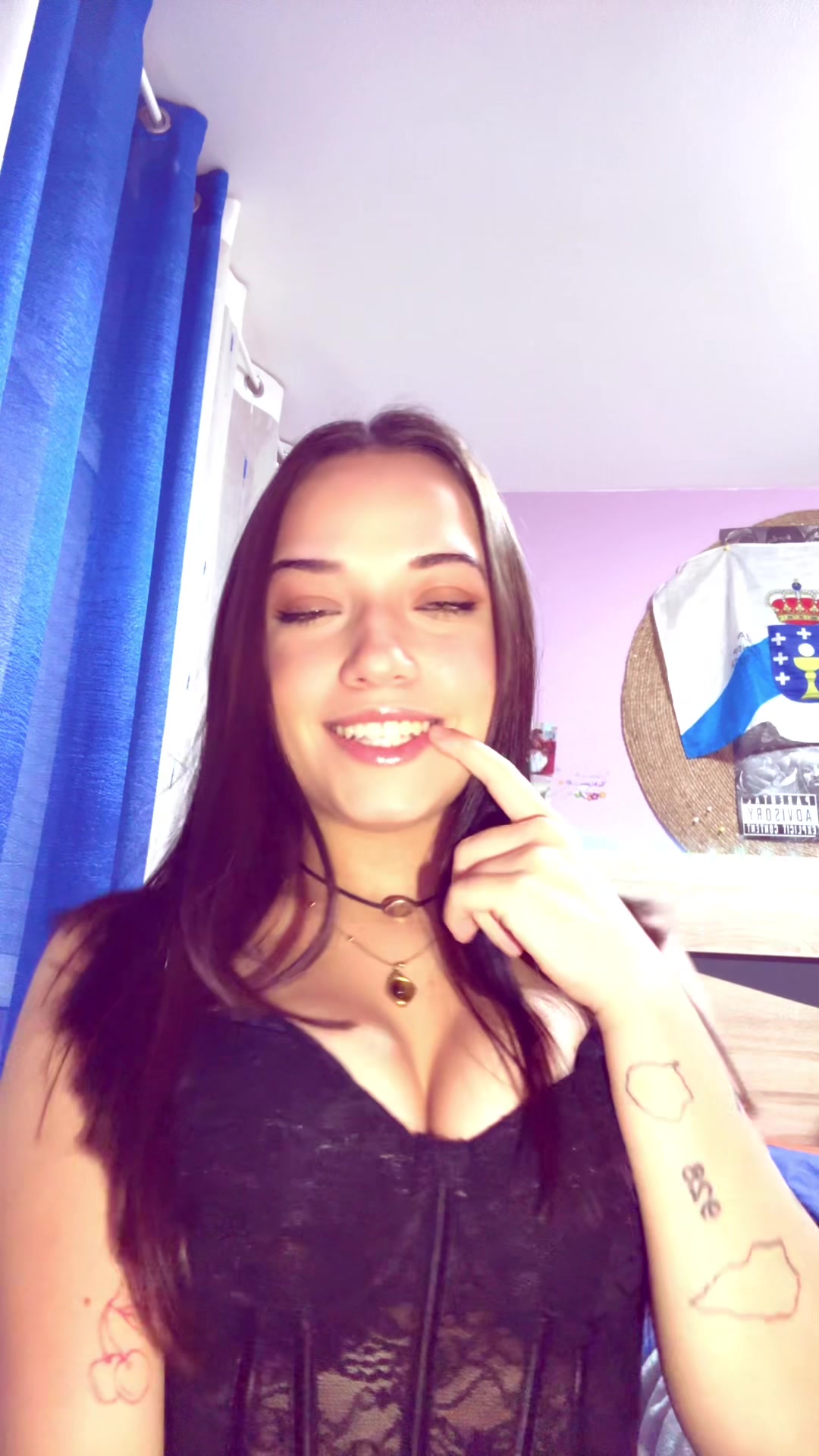 @jennn