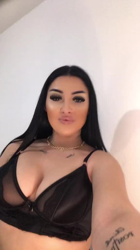 @violetaroxanaa1