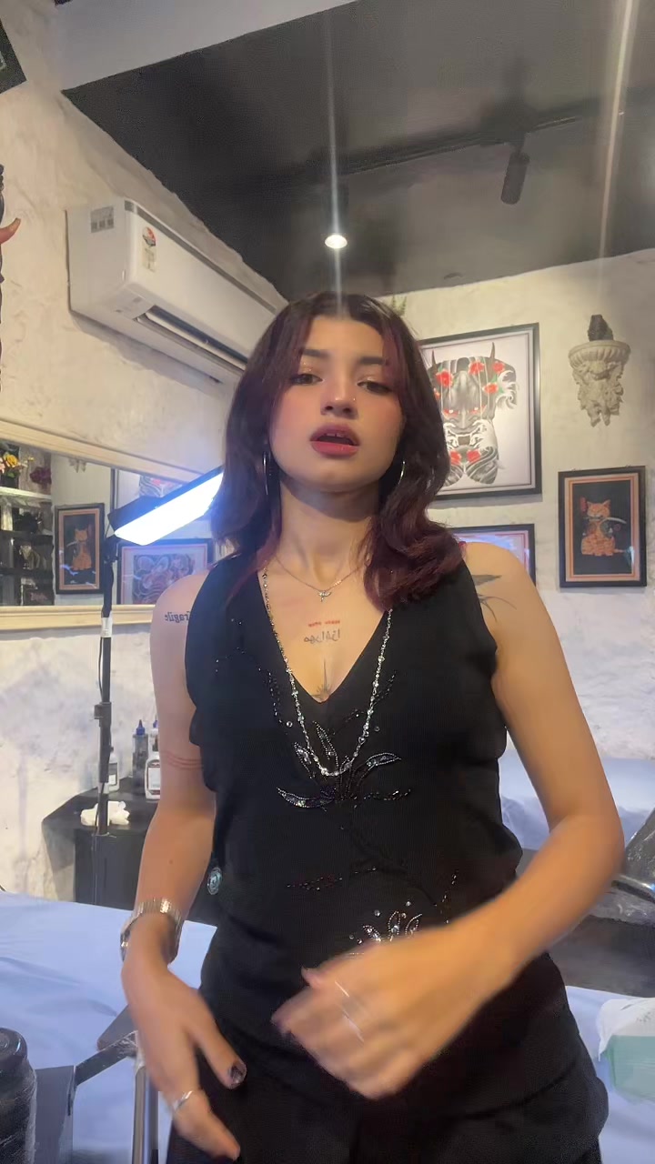 @Jiya