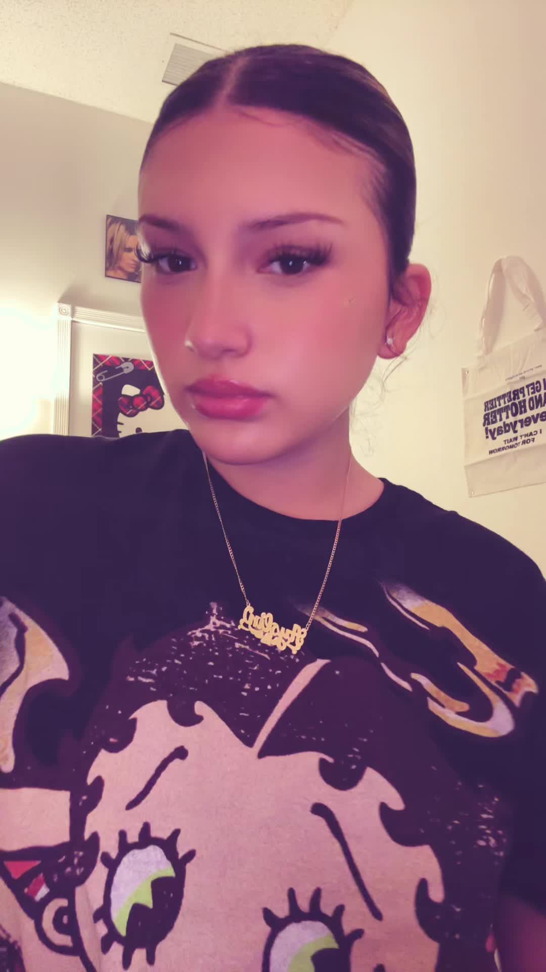 @ayslin