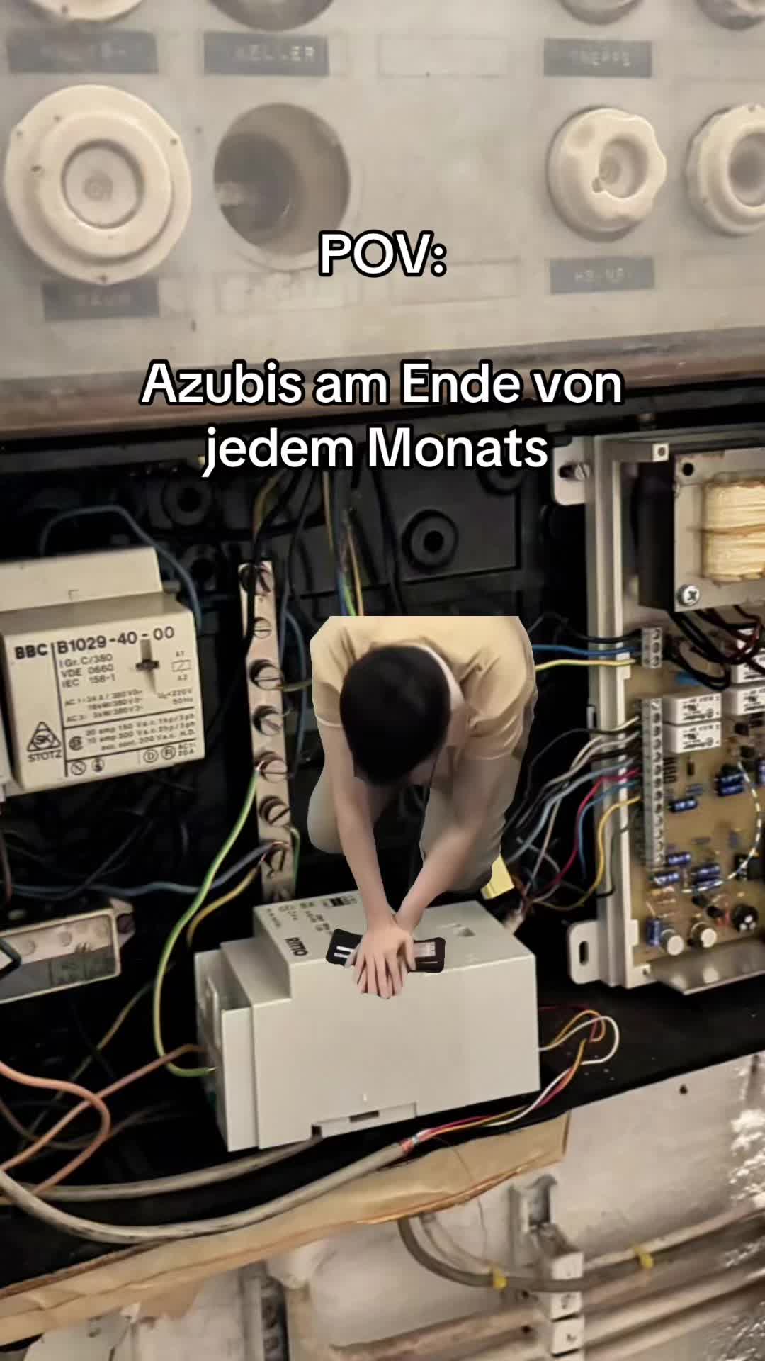@azubi_memes