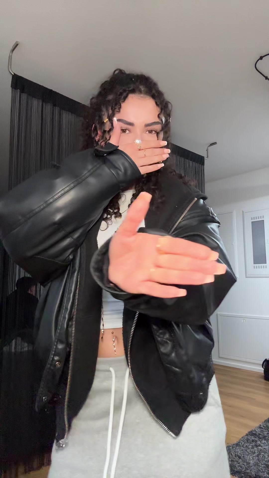 @ilaria
